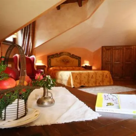 Hotel Novecento Romantic - Estella Collection & Experience