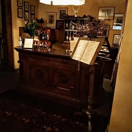 Novecento Romantic - Estella Italia Hotel