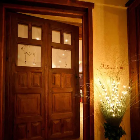 Novecento Romantic - Estella Italia