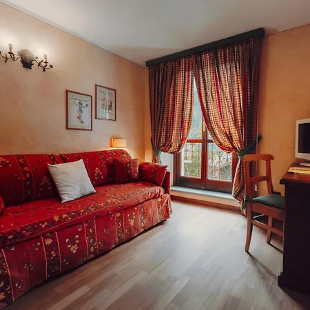 Novecento Romantic - Estella Collection Szálloda Courmayeur