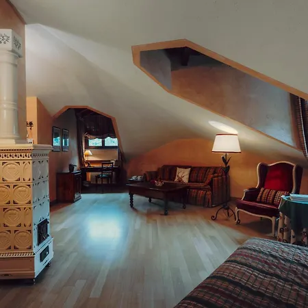 Novecento Romantic - Estella Collection 4*