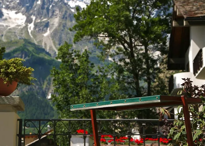 Szálloda Novecento Romantic - Estella Collection & Experience Courmayeur